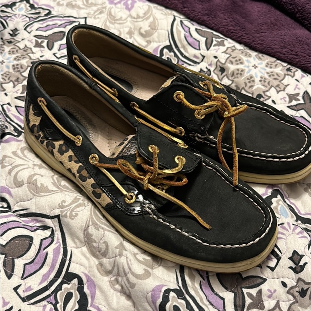 Sperry leopard black boat shoe sz 10